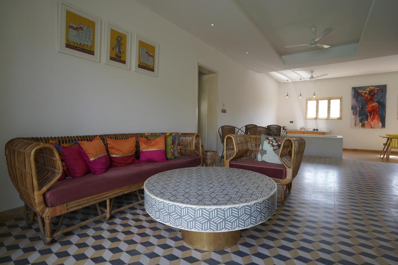 Parijat Private Pool Villa 1, 2 And 3 Bhk Udajpur Zewnętrze zdjęcie