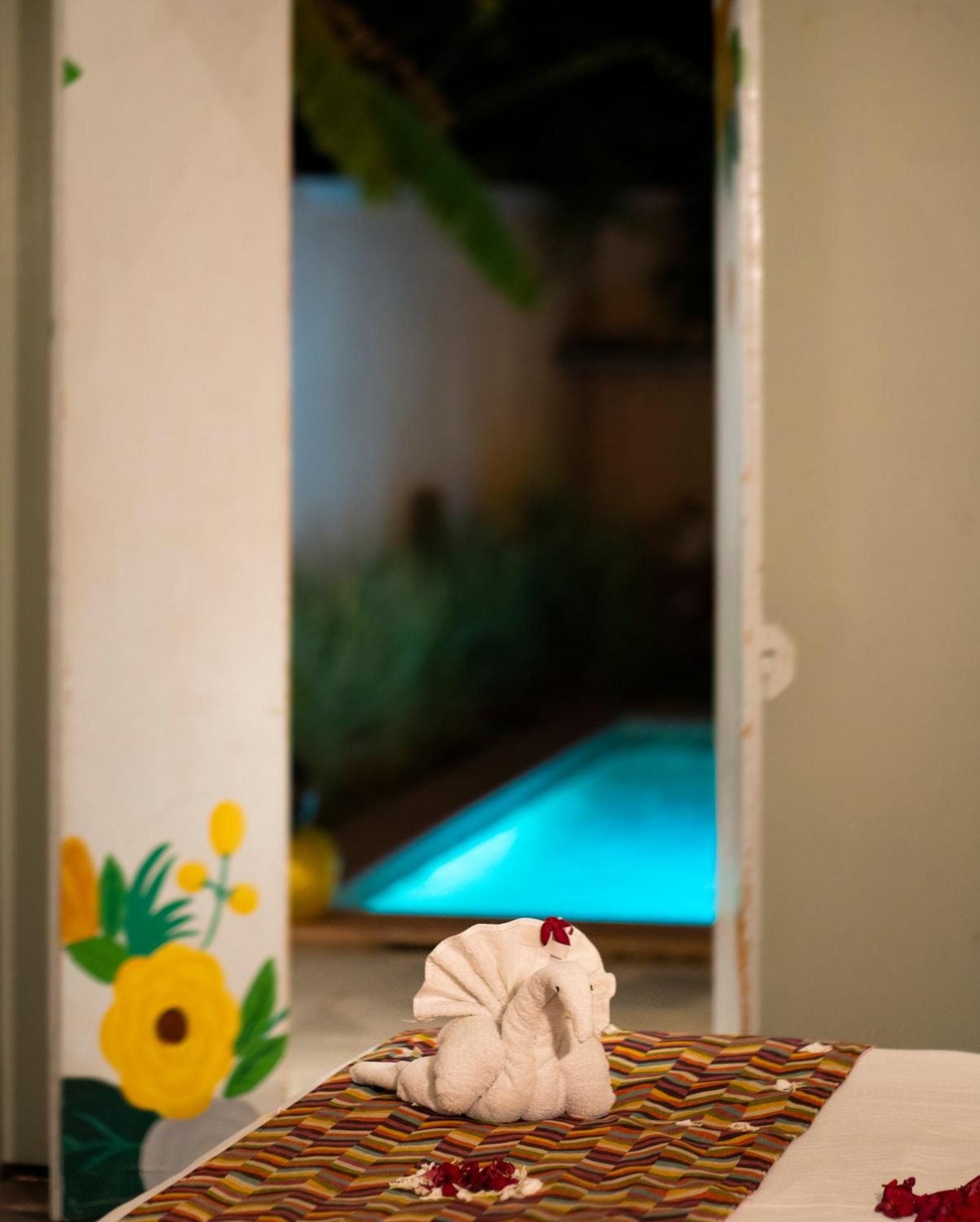 Parijat Private Pool Villa 1, 2 And 3 Bhk Udajpur Zewnętrze zdjęcie